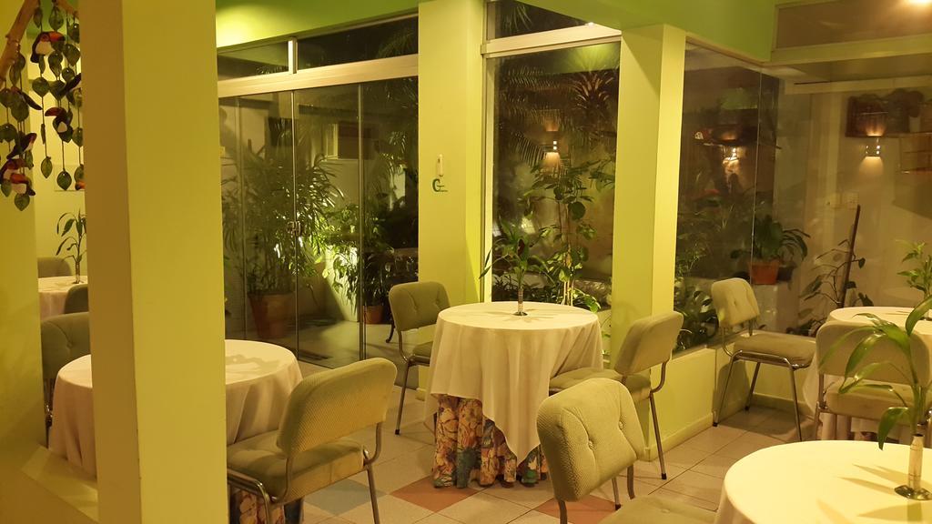 Hotel Amalfi Асунсьйон Екстер'єр фото