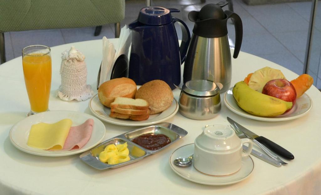 Hotel Amalfi Асунсьйон Екстер'єр фото
